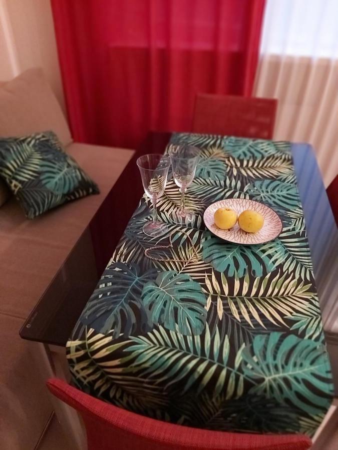 Lux Apartment, Liko Grad 키예프 외부 사진